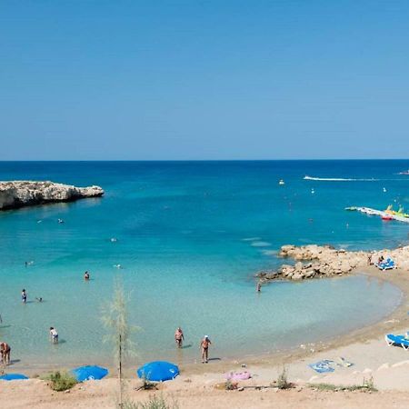 Phaedrus Living: Seaside Luxury Villa Anafi Paralimni Esterno foto