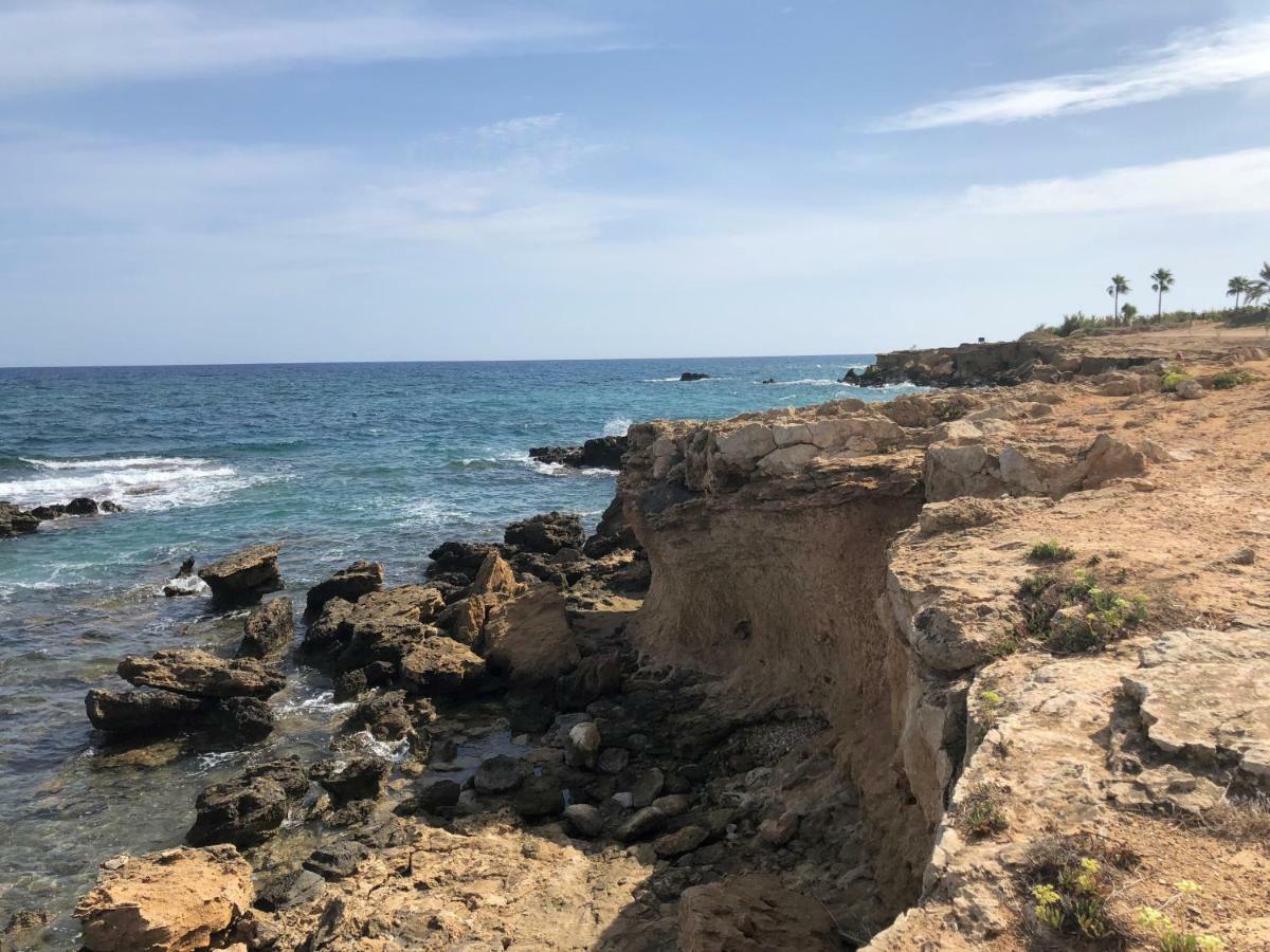 Phaedrus Living: Seaside Luxury Villa Anafi Paralimni Esterno foto
