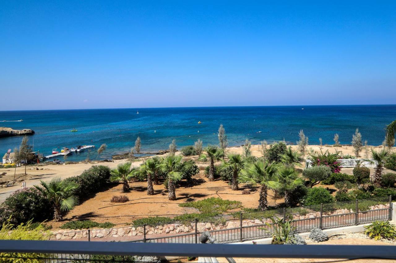 Phaedrus Living: Seaside Luxury Villa Anafi Paralimni Esterno foto