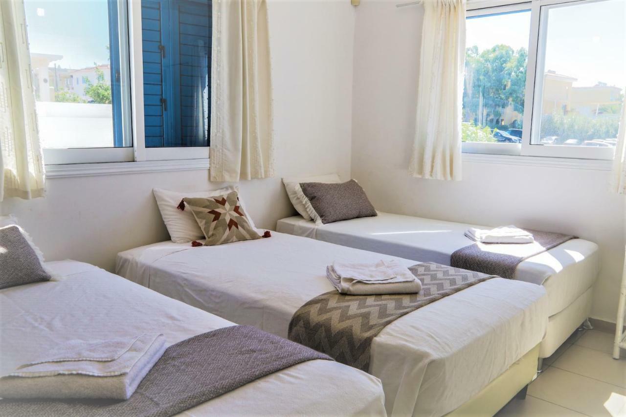 Phaedrus Living: Seaside Luxury Villa Anafi Paralimni Esterno foto