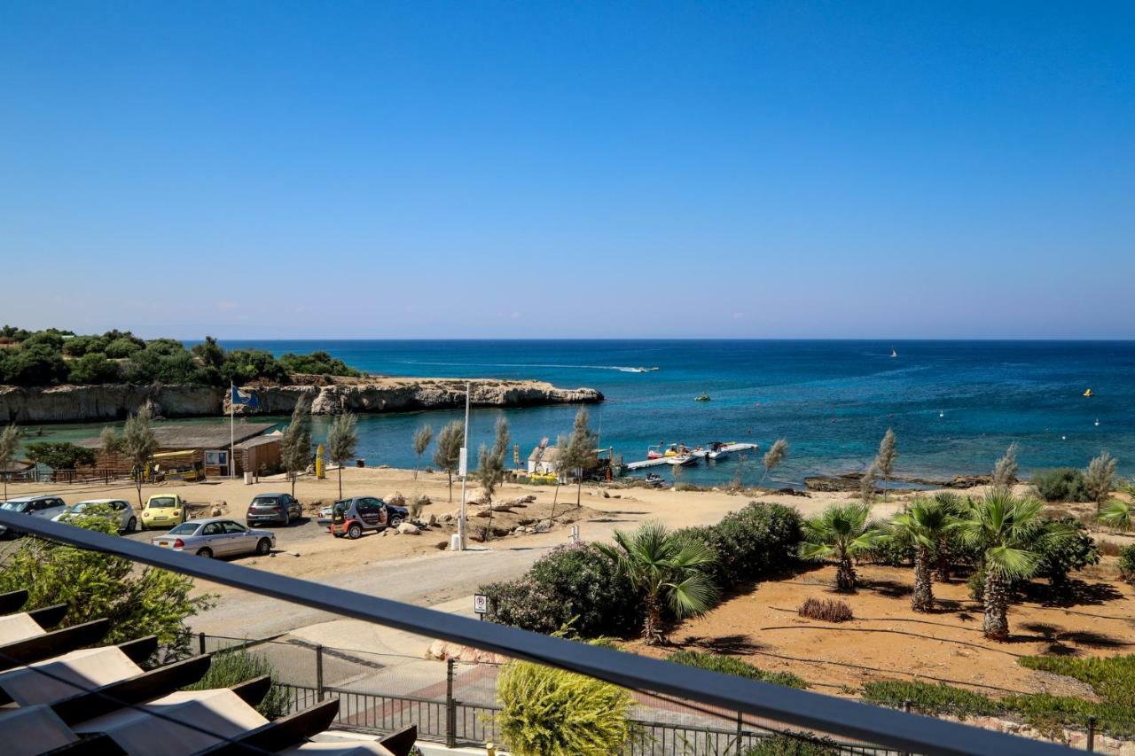 Phaedrus Living: Seaside Luxury Villa Anafi Paralimni Esterno foto