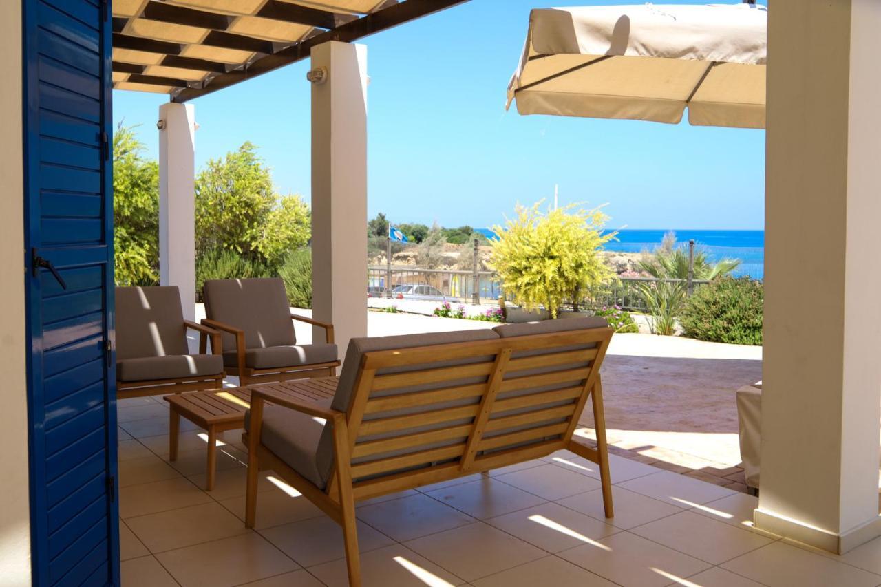 Phaedrus Living: Seaside Luxury Villa Anafi Paralimni Esterno foto