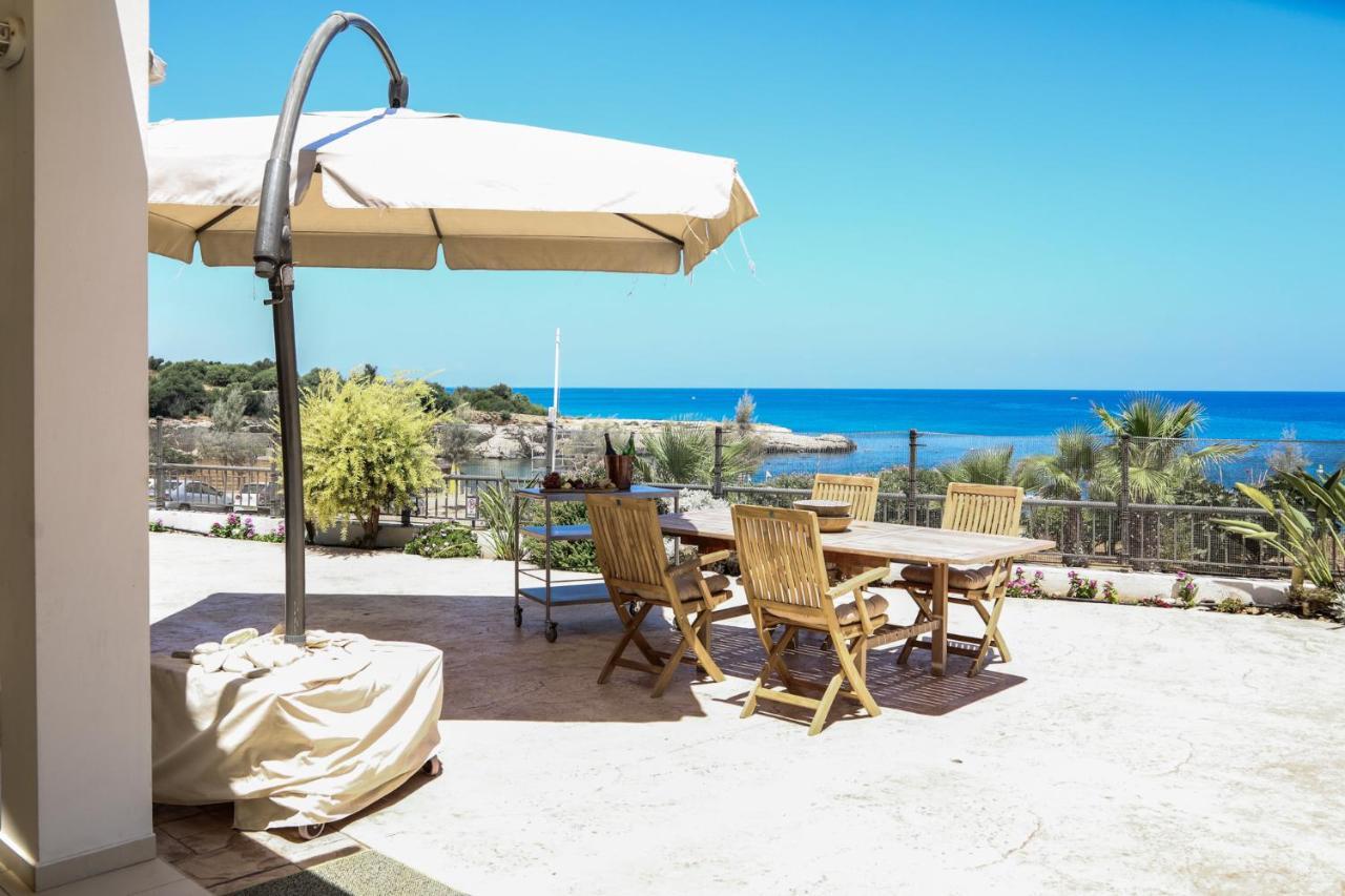 Phaedrus Living: Seaside Luxury Villa Anafi Paralimni Esterno foto